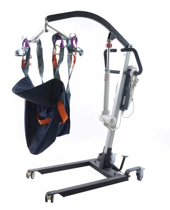 Podnośnik transportowy do przenoszenia osób niepełnosprawnych