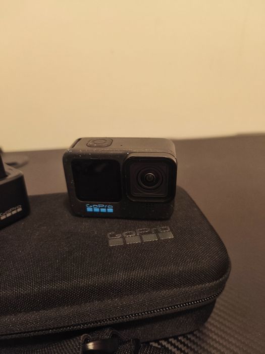 GoPro 12 com 3 baterias e carregador