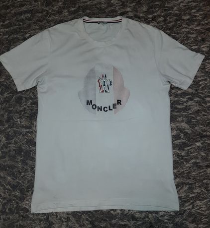 Moncler shirt w rozmiarze XL