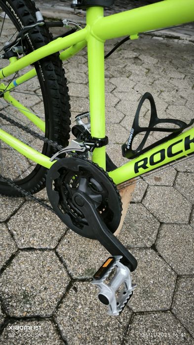 Bicicleta B'Twin Rockrider ST500