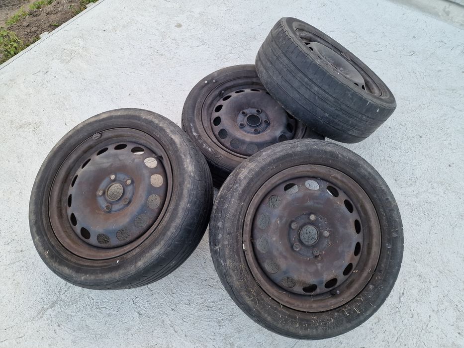 Komplet kół 205/55 R16 5x112. Opony letnie