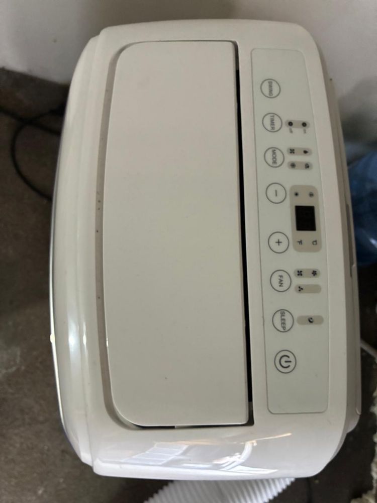 Ar condicionado portátil Becker 12.000btus