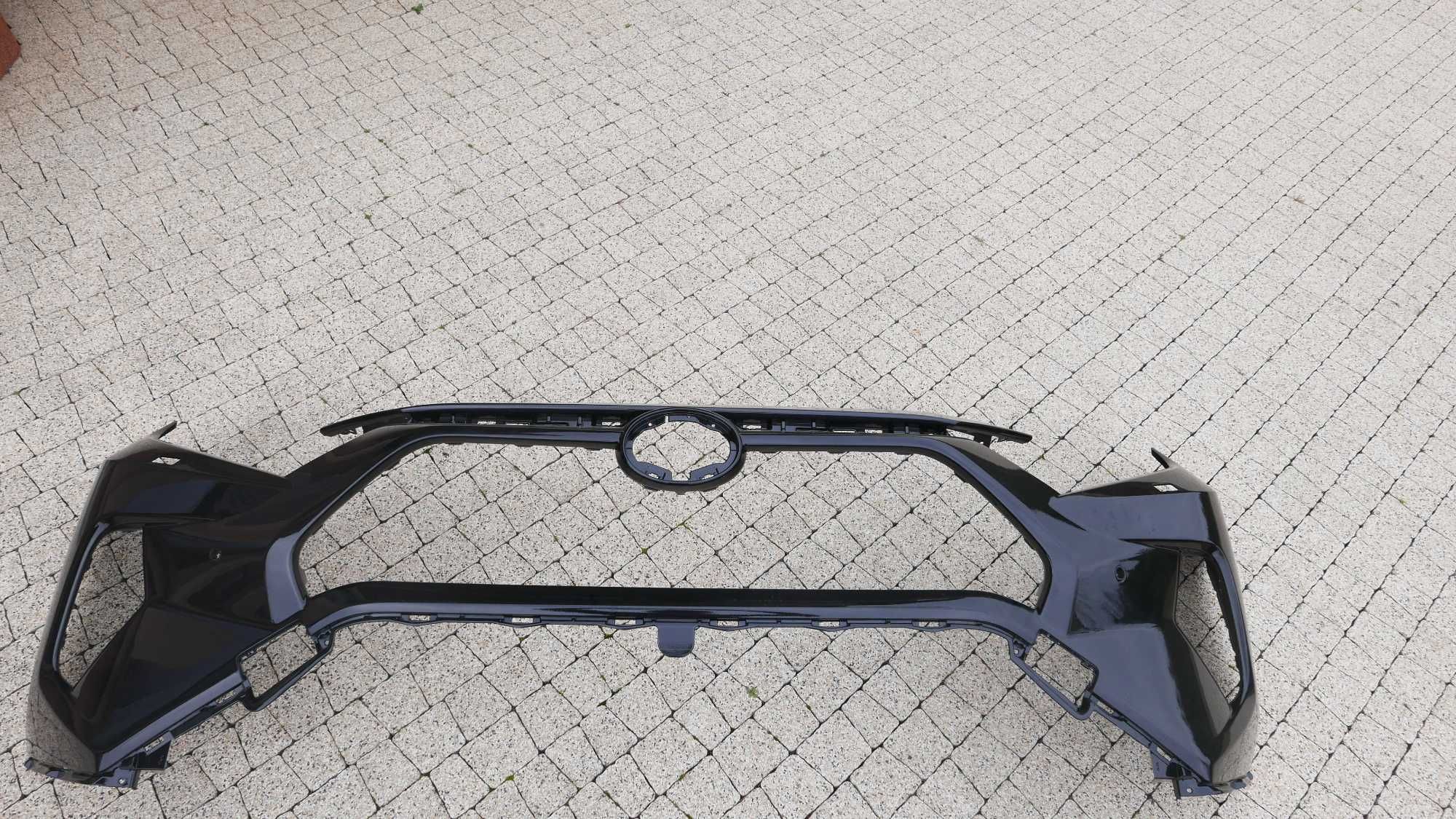 Zderzak Toyota Rav 4 2021