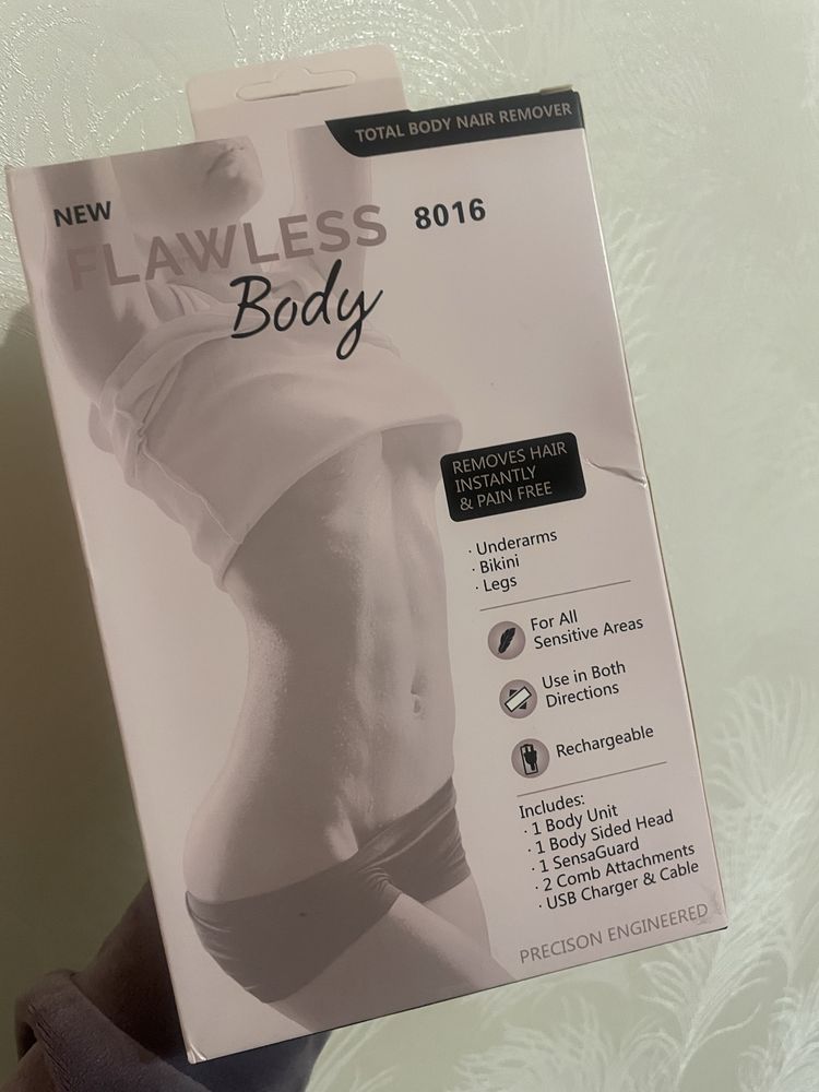 Нова електробритва для жінок New Flawless Body White