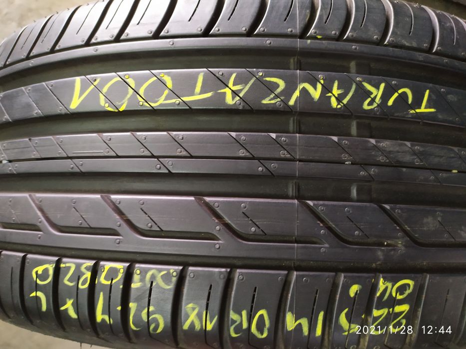 1x Bridgestone Turanza T005 225/40R18 92Y XL 1 szt pojedyncza