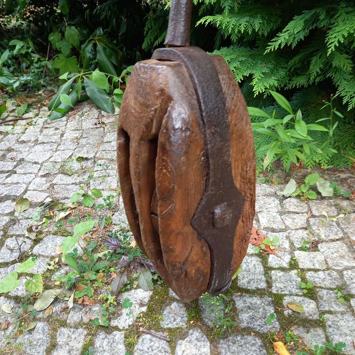 Marynistyka żeglarstwo stary duży blok linowy bloczek żeglarski