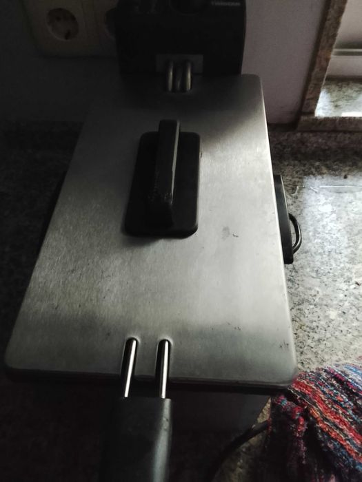 Fritadeira Tristar 3L c/ garantia