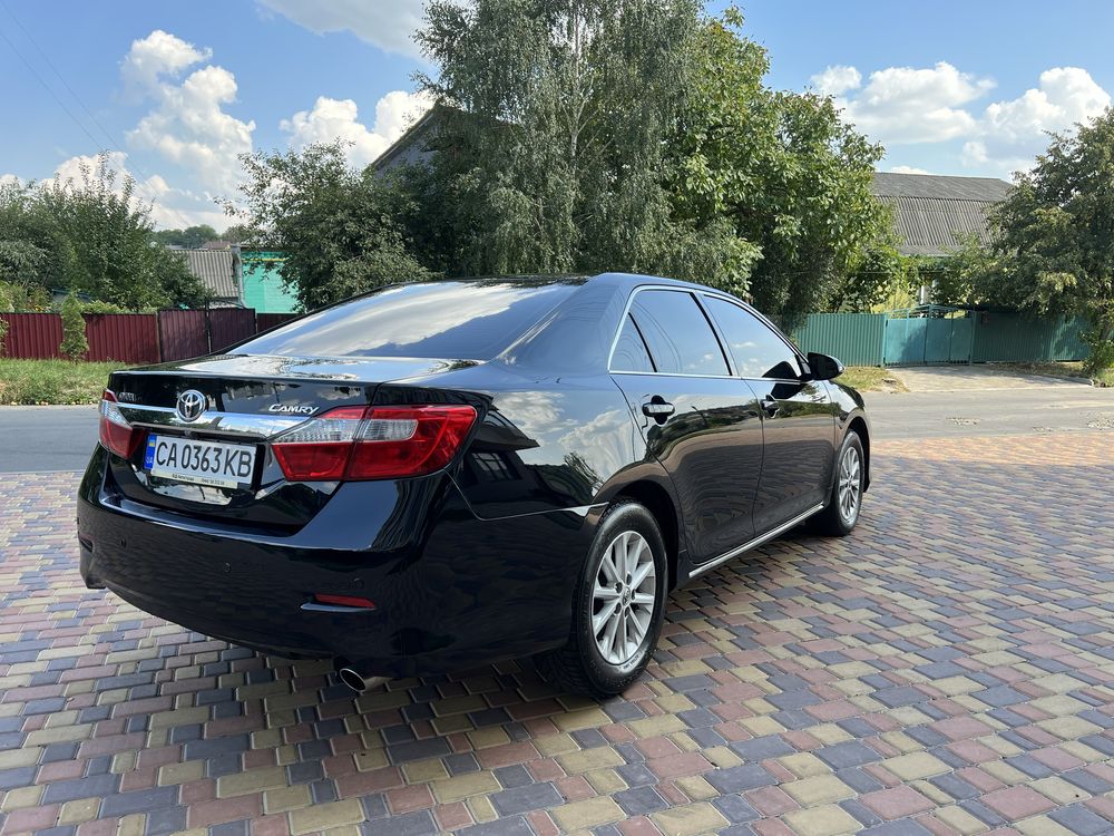 Toyota Camry V 50