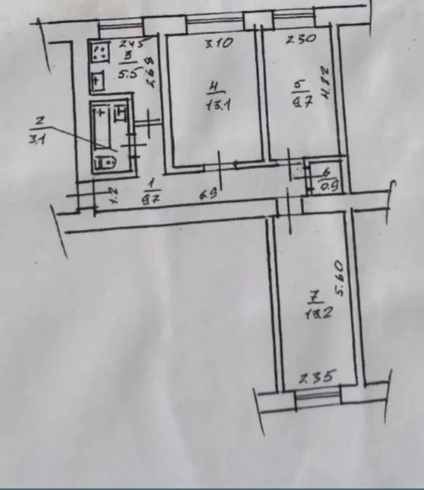 Продається 3 кім. квартира напроти гіпермармаркету «Дастор»