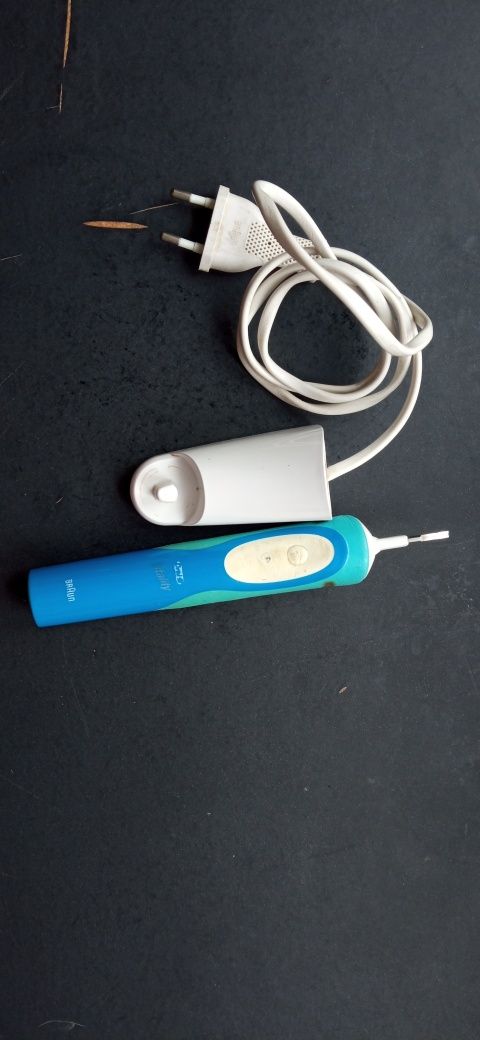 szczoteczka elektryczna Oral-B