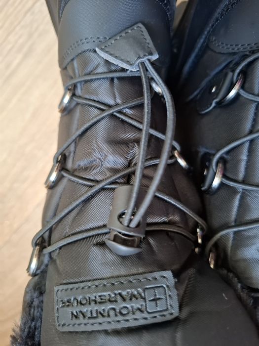 Чоботи. Mountain Warehouse. Зимові. Теплі. Розмір 35.