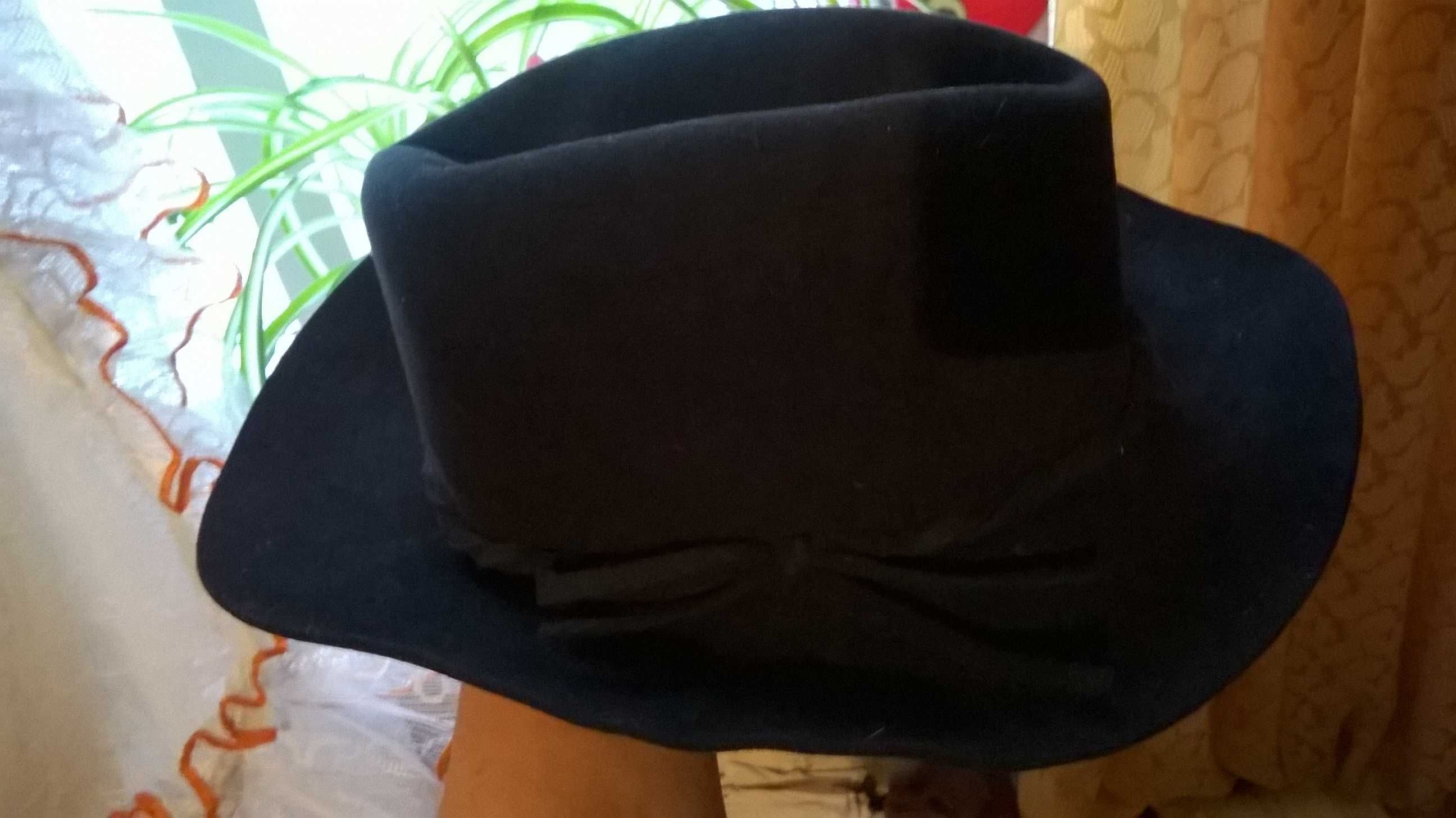 Шляпа\ шапка\ теплая Новая +шарф в Подарок!