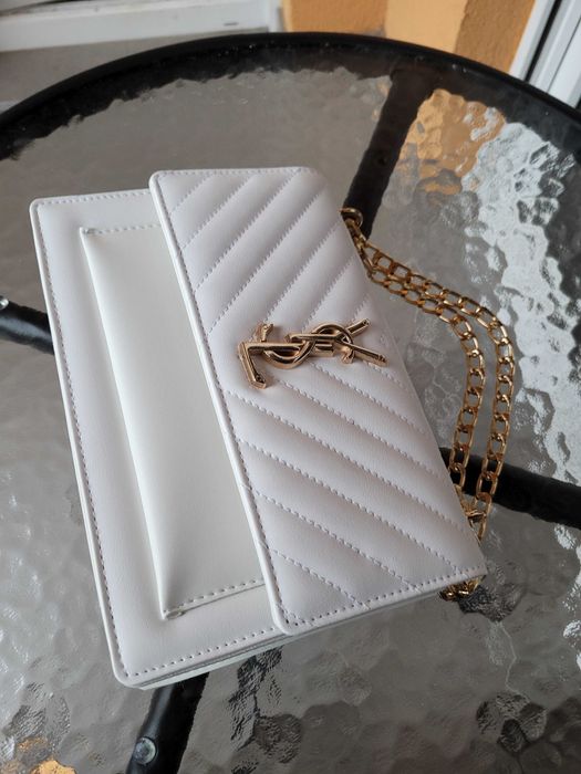 Biała damska skórzana torebka