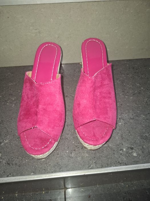 Buty sandały laczki koturna 38 fuksja