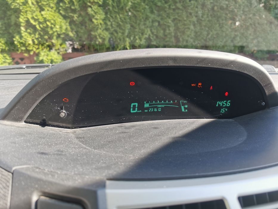 Toyota Yaris 2006r
