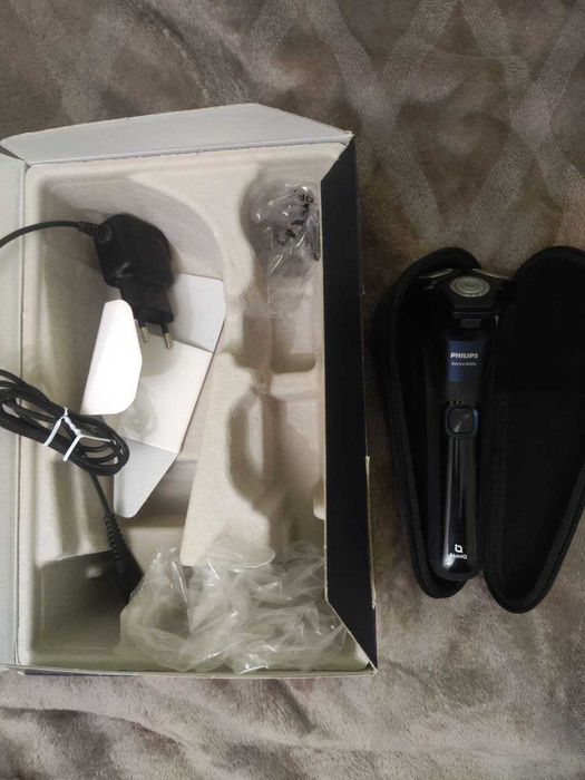 Бритва Phillips Shaver s5585
