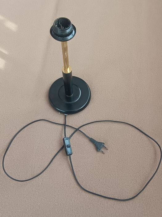 Podstawa do lampy