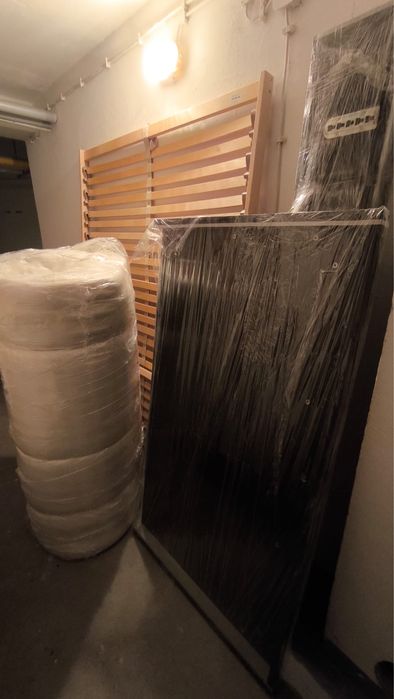 Sprzedam łóżko + materac 140x200