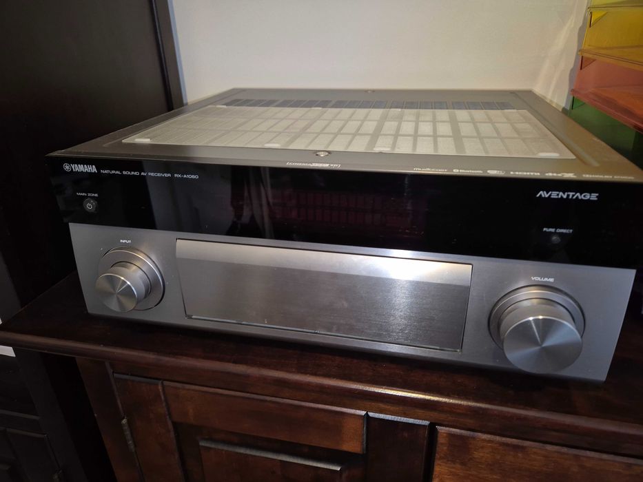 Amplituner kina domowego Yamaha AVANTAGE RX-A1060