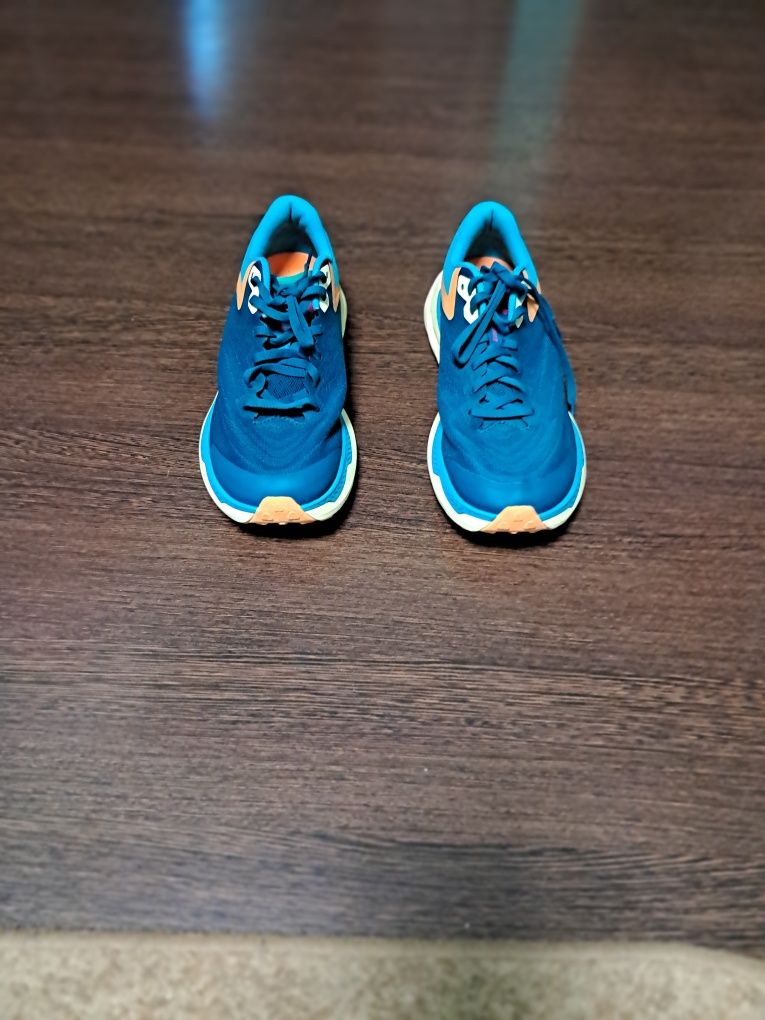 Кросівки HOKA   wZinal .   Р42 2/3 27cм