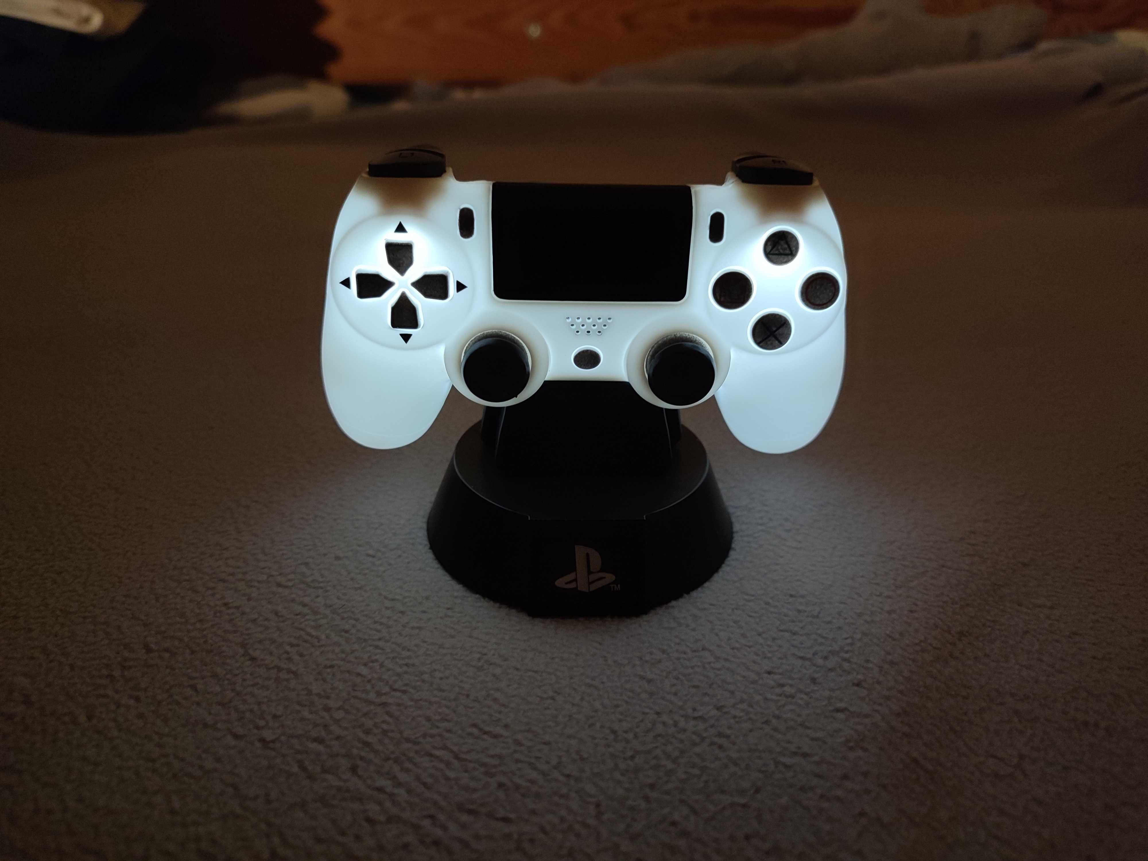 Lampka Gadżet Playstation Dualshock 4 Controller Light Paladone