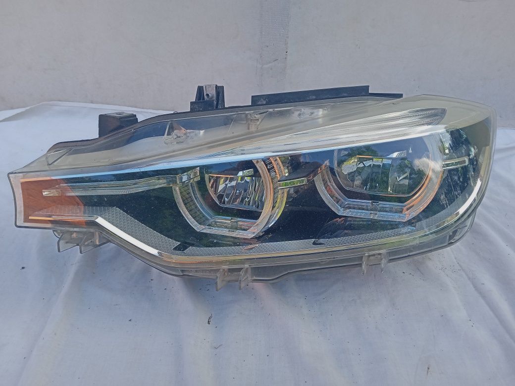 BMW 3 F30 F31 LCI adaptive led lewa