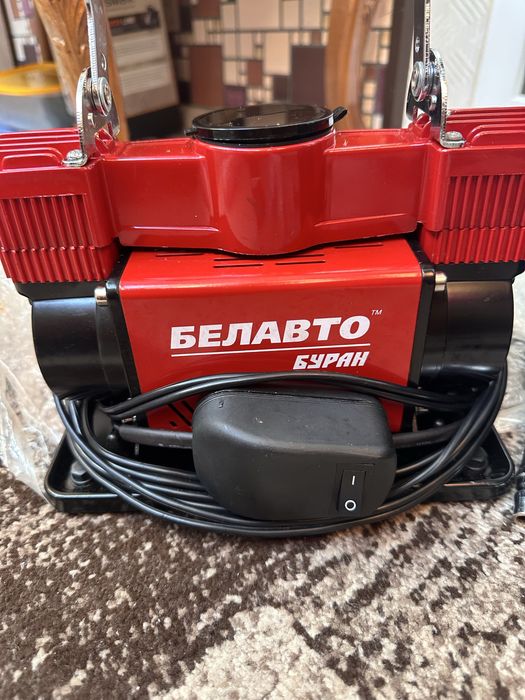 Автомобильный компрессор