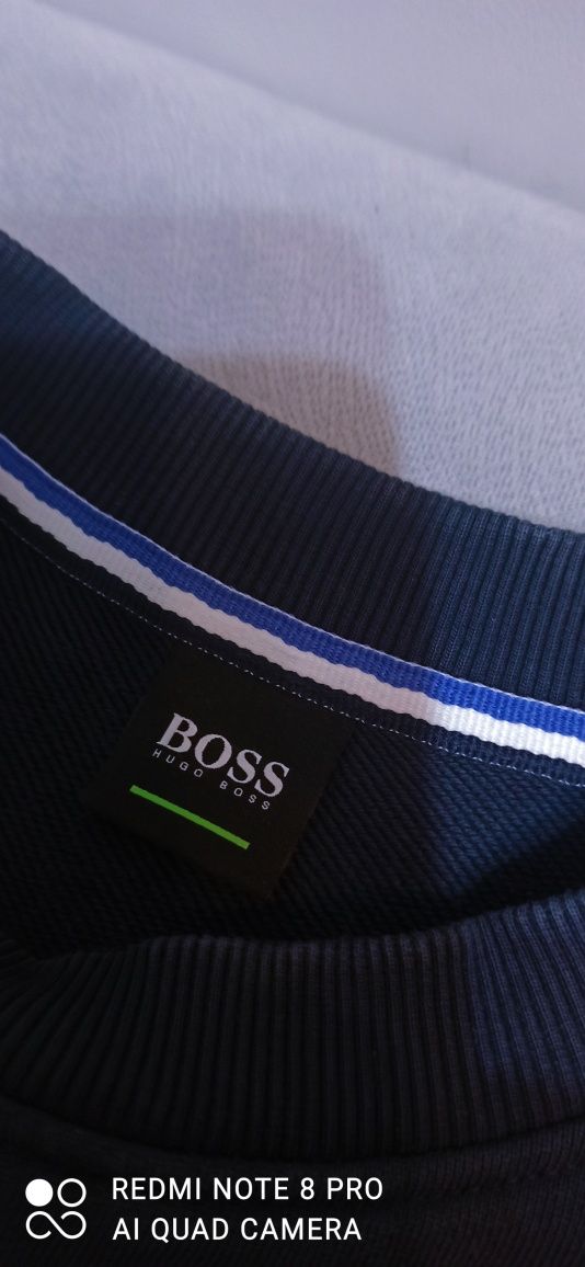 Hugo Boss oryginalna granatowa bluza  rozmiar  S, M