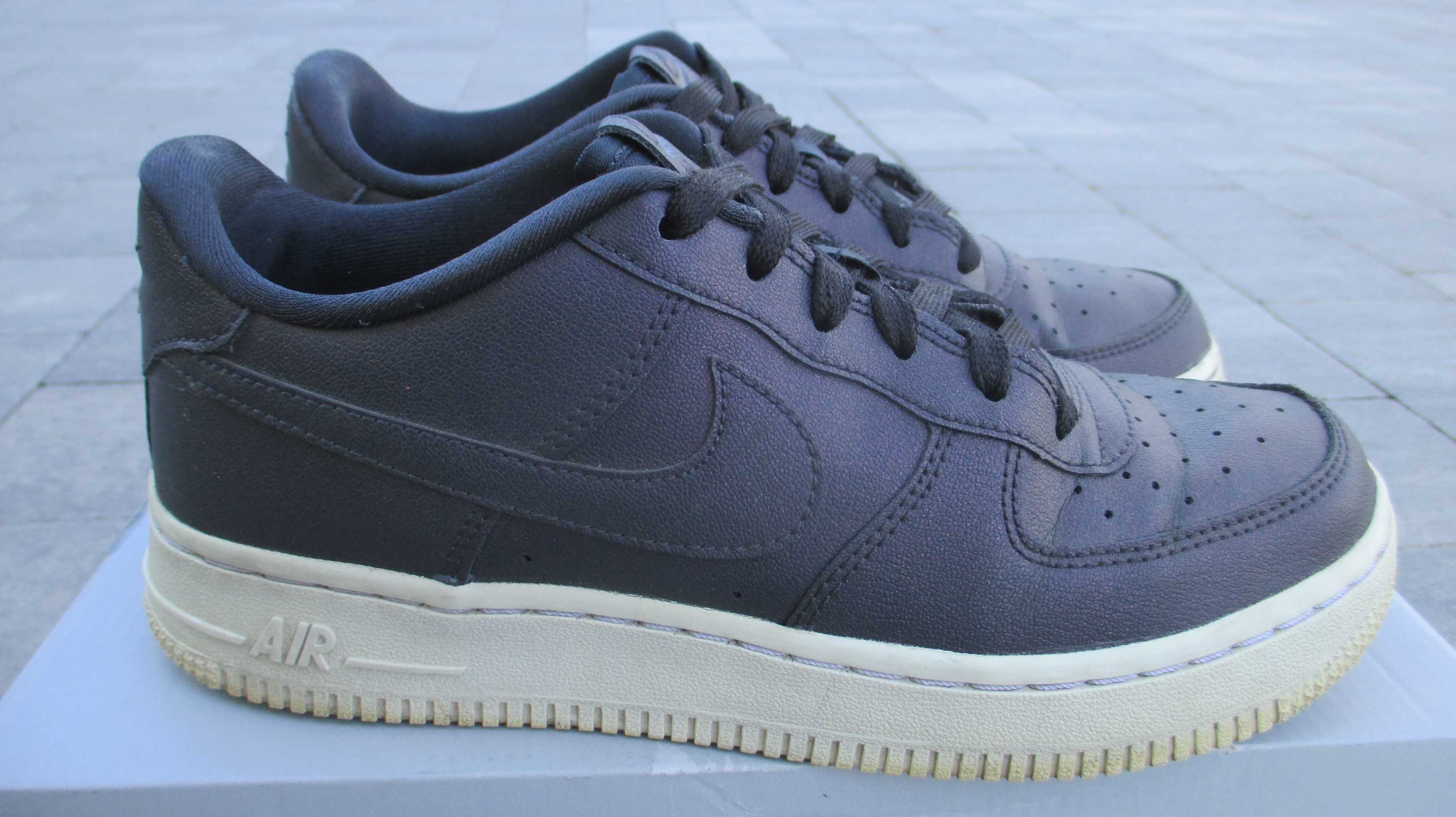 Nike Air Force 1 rozm 37,5