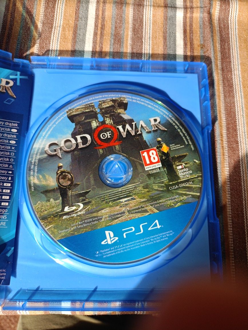 Sprzedam Gor of war i F1 2022 na ps4