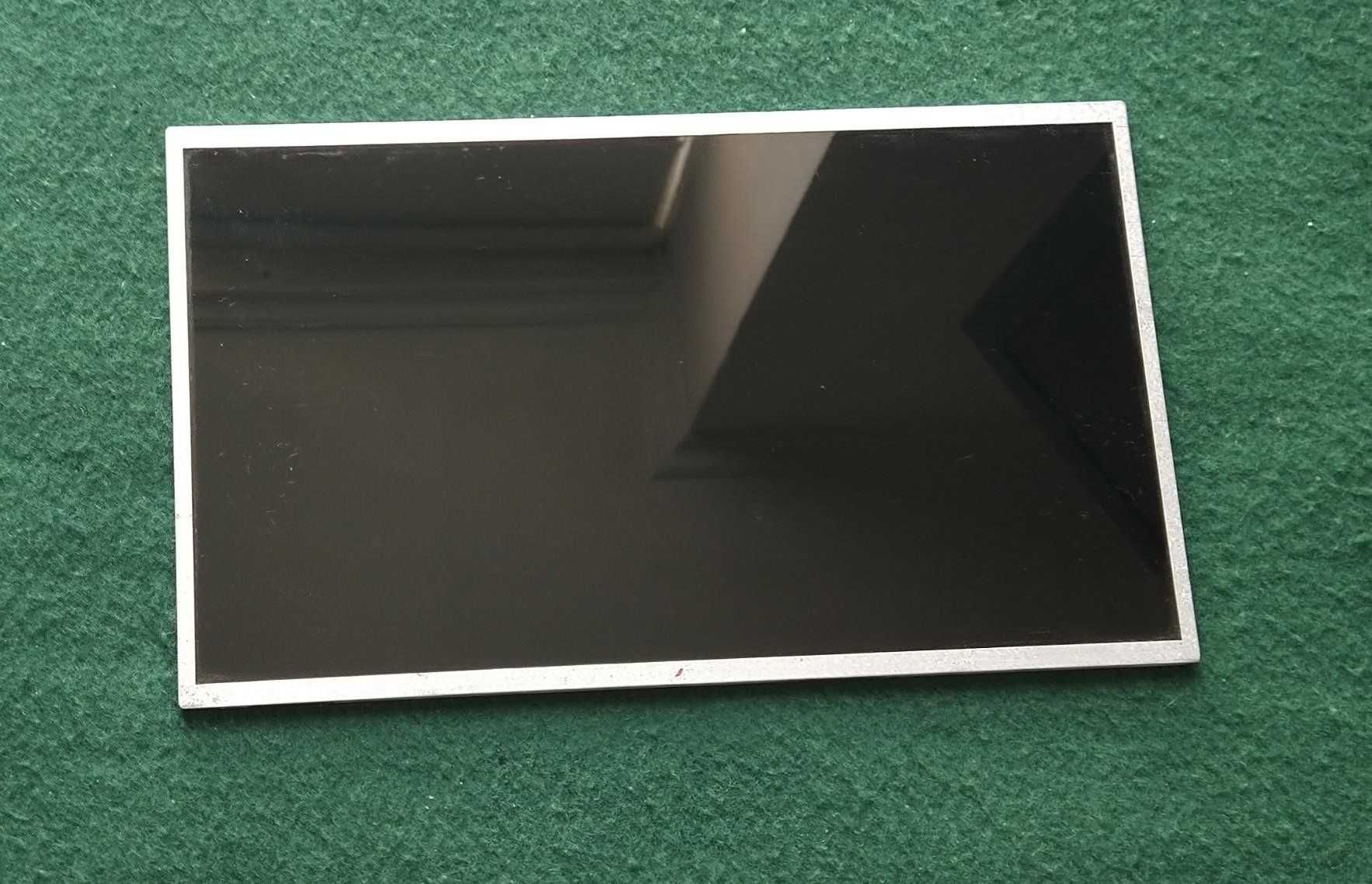 Display LCD B140XW01