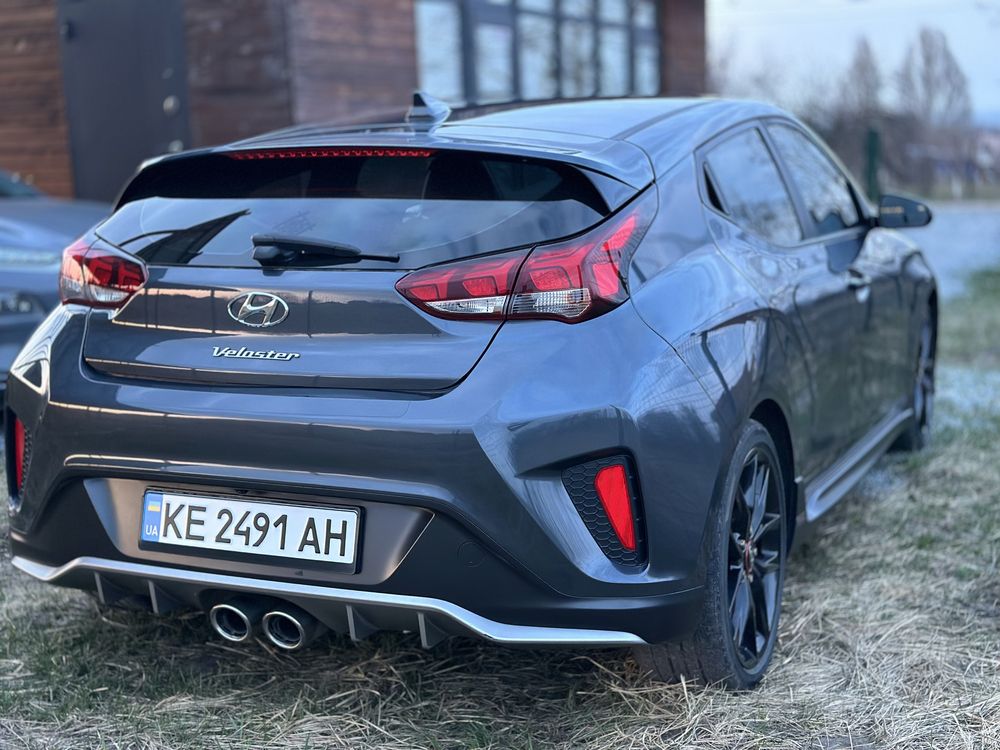 Hyundai Veloster Turbo R-Spec 2019 1.6L