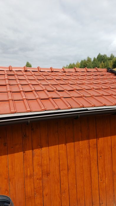 Dachówka ceramiczna gróba stan bardzo dobry.