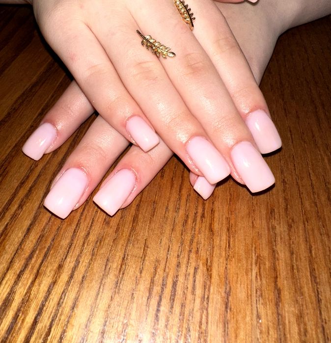 Манікюр/Педикюр/Нарощення