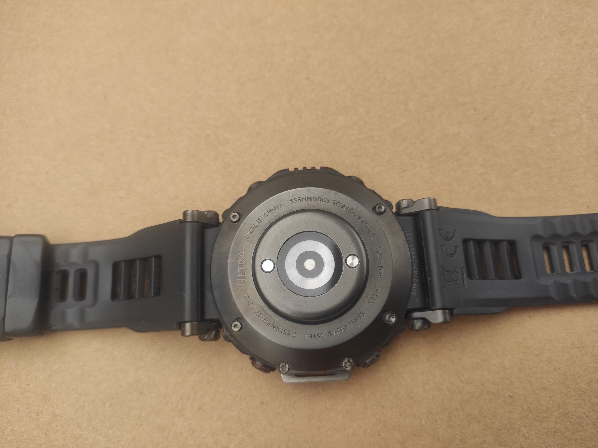 Amazfit T-Rex Ultra com Garantia – Excelente estado