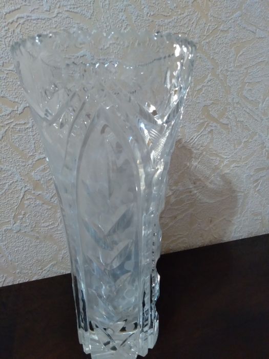 Ваза для цветов/ хрусталь/