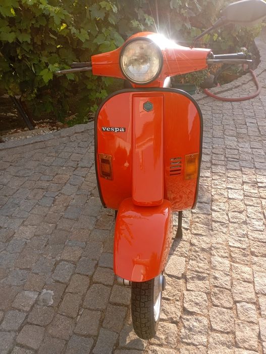Motorizada Vespa pk50