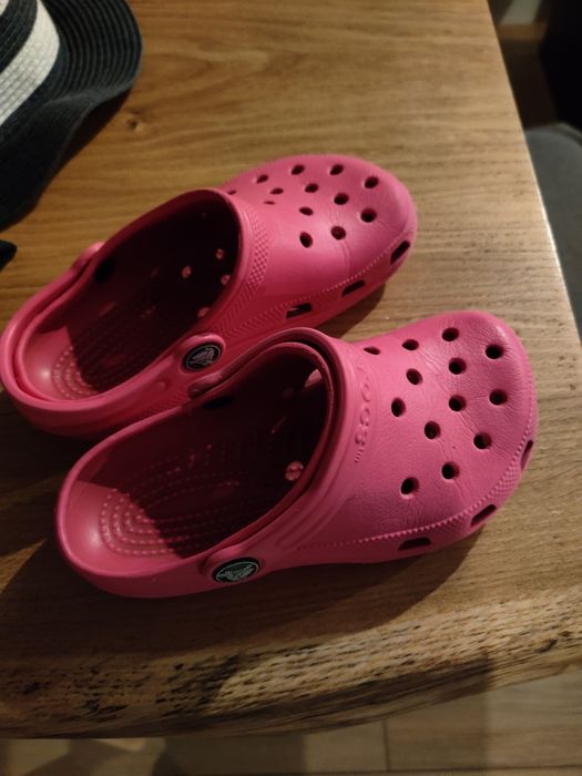 Crocs 17cm stan bdb . Różowe.