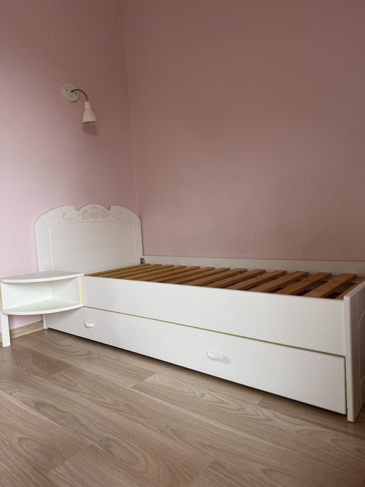 Łóżko Meblik 90x200 z szafką nocną + gratis materac