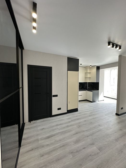 Продаж нової 1кімнатної квартири 40 м2 з меблями,технікою Соф. Борщаг