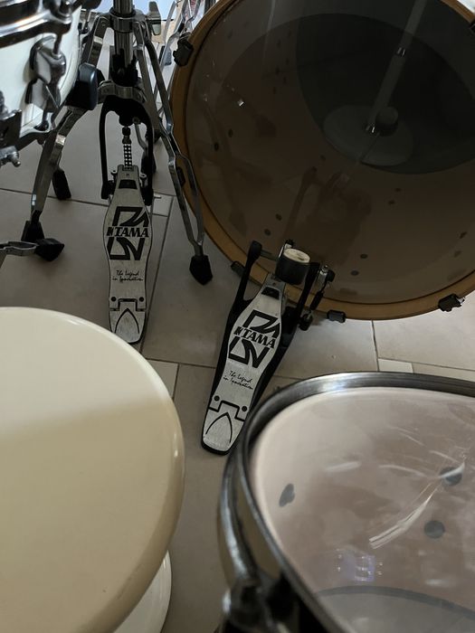Estromentos tradicionais Bataria da TAMA