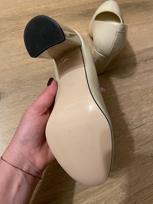 Туфли лодочка из натур.лака