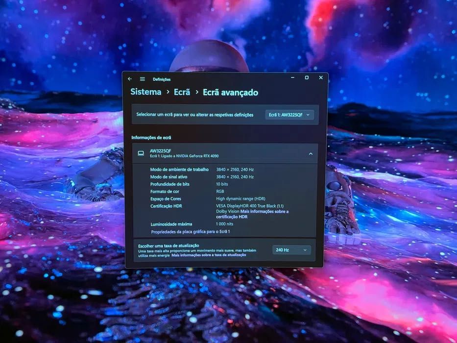Monitor OLED 32" Alienware 4K 240Hz - AW2532QF