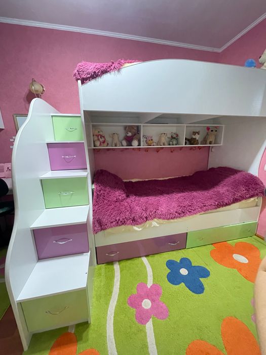 Продам 2-х ярусне ліжко