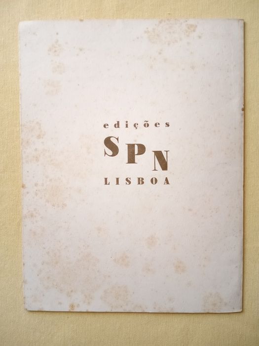 Almada, trinta anos de desenhos 1911 a 1941