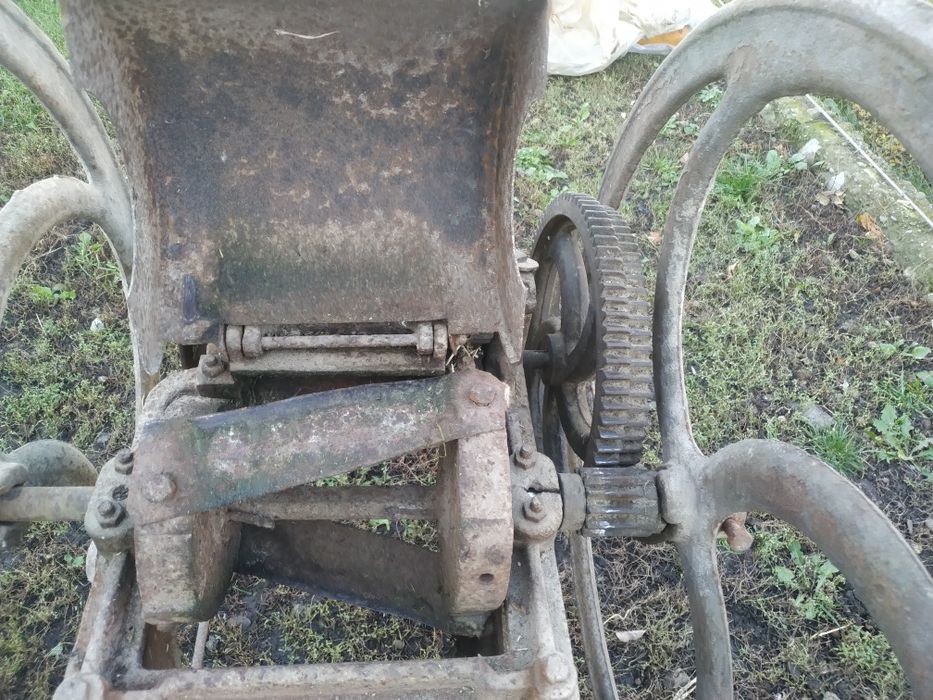 Продам  січкарню