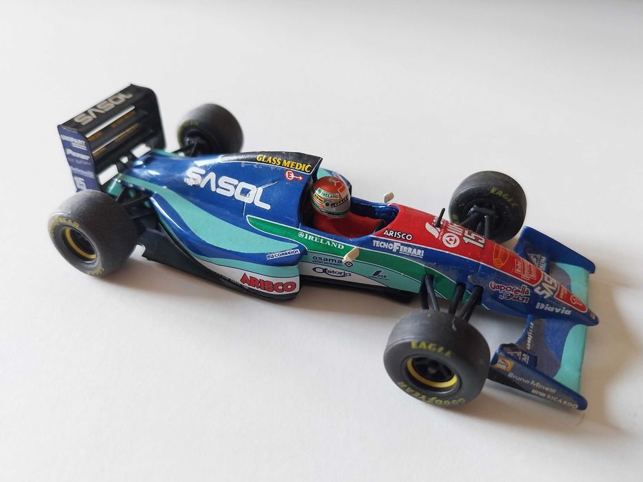 miniatura 1/43 JORDAN 194 Eddie Irvine (1994) | edição Onyx