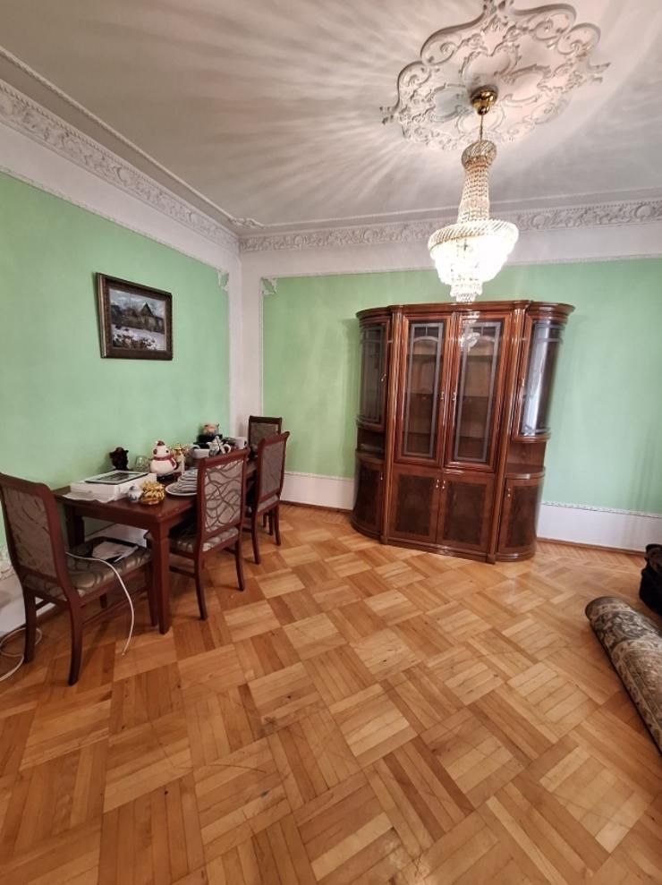 Срочно продам 3к кв Днепр Центр