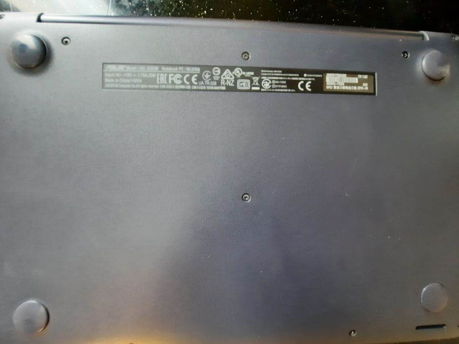 Ноутбук Asus VivoBook E203MA (на відновлення)