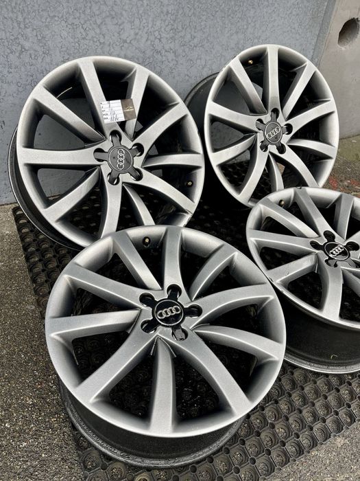 Диски 5/112 r18 Audi оригінал